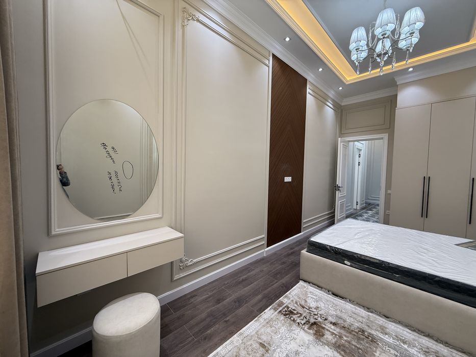 2 комнатная на Шахристанской мебель и техника