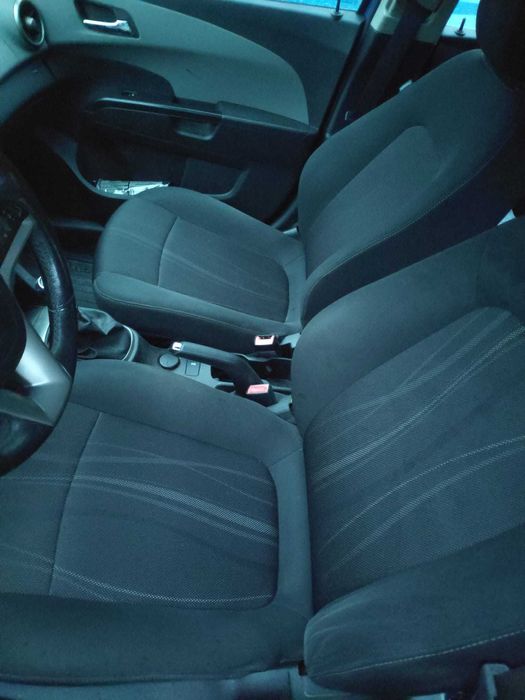Chevrolet Aveo 2012 full option hatchback 1.4 16V (100 Hp)