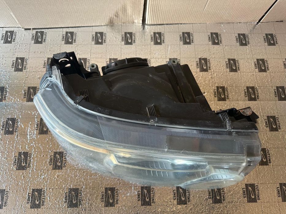 Far dreapta bi-xenon RANGE ROVER SPORT 2005 2009