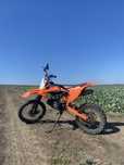 Se vinde cross 125cc 4t