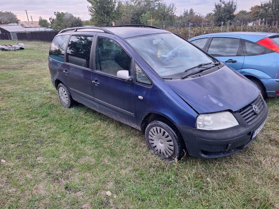 Piese vw sharan 1.9 tdi aux