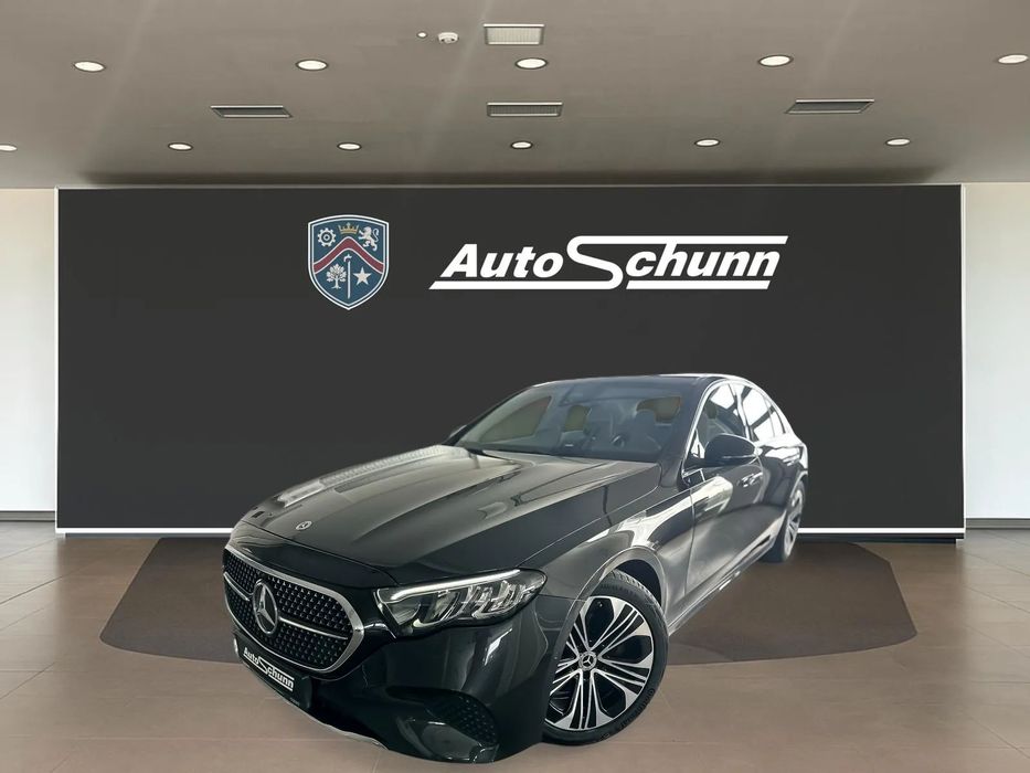 Mercedes-Benz E E 220 d Avantgarde MBUX Premium+Panorama+Distronic