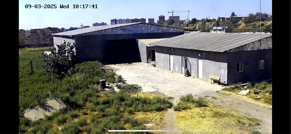 Сдаю в Янгийуле территорию в аренду 76 соток(От АРК-Булок 13км).