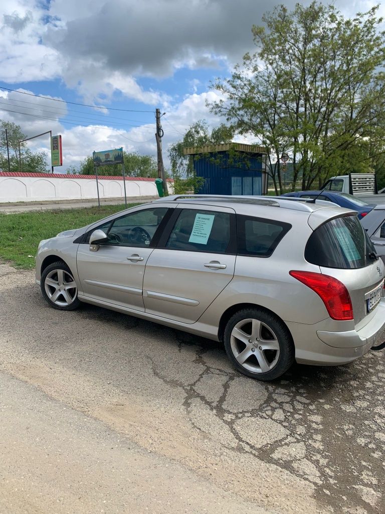 Vând Peugeot 308