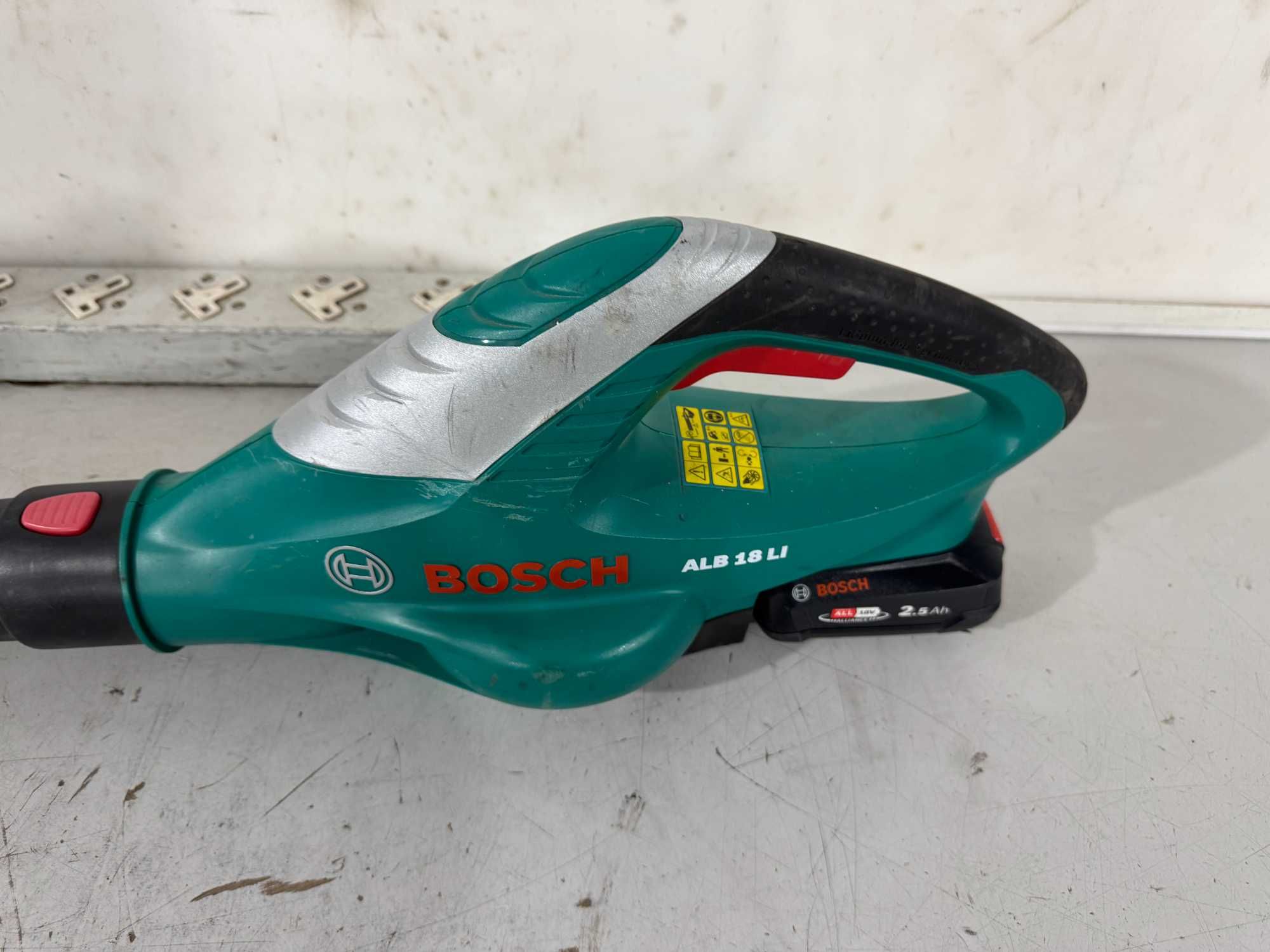 Духалка за листа  - Bosch ALB 18 Li