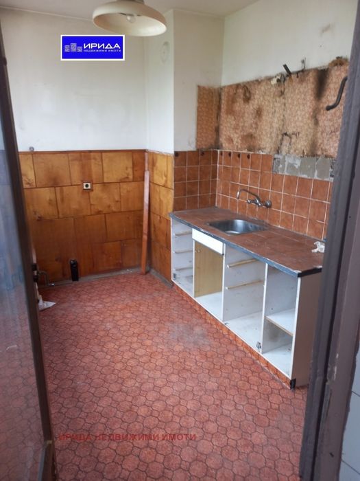 Двустаен апартамент в Надежда 1