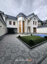Продается евро дом в Согдиане с 6 комнатами площадью 5,5 соток