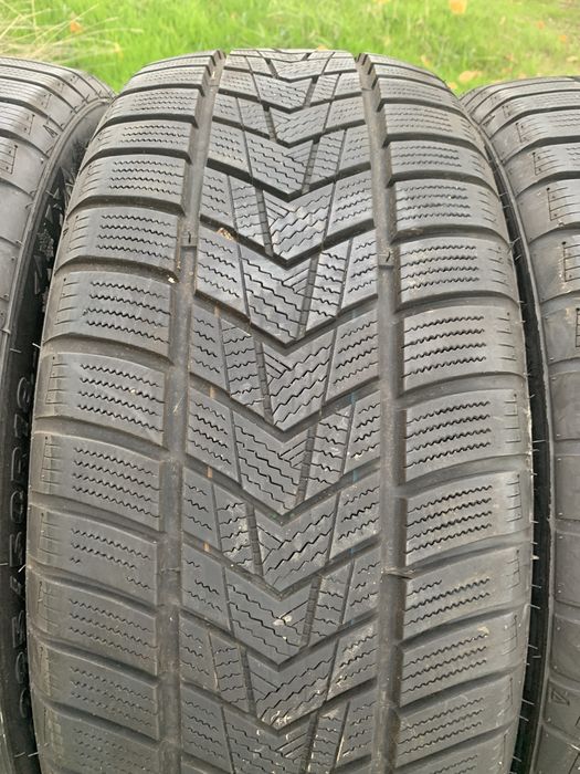 Anvelope 225 50 18 7mm