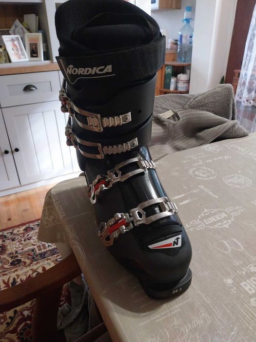 Ски обувки NORDICA