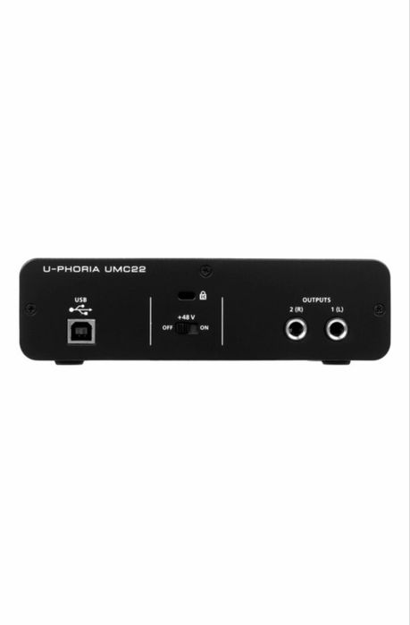 Продаю звуковую карту и микрофон.