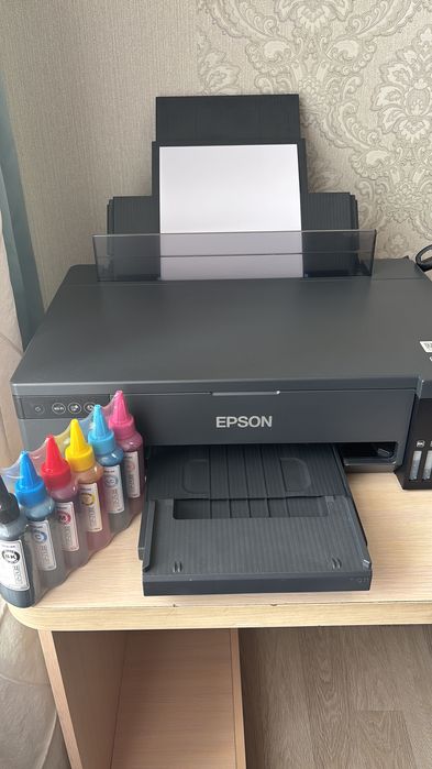 Цветной принтер EPSON L18050