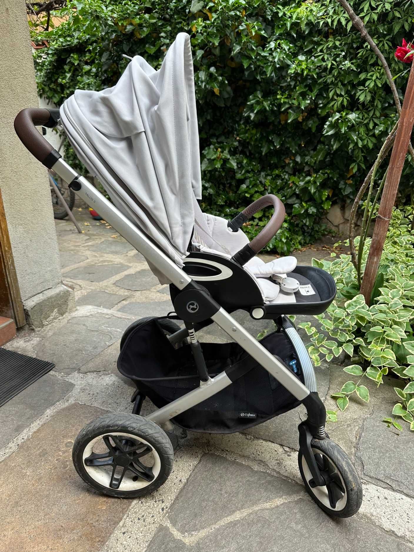 Бебешка количка Cybex Talos S Lux 2023, сребристо шаси