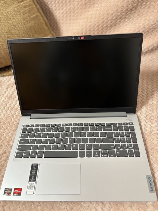 Laptop Lenovo IdeaPad 1 15ALC7 – Ryzen, 12GB RAM, SSD 512GB, FHD