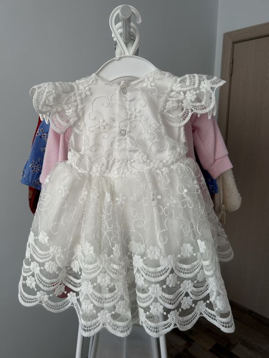 Рокли за бебе 0-3м и 3-6м