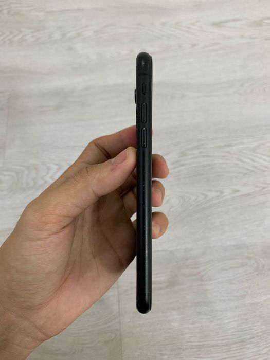 iPhone XR 128 гб