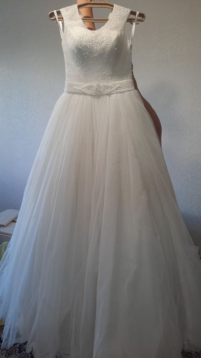 Продам свадебное платье