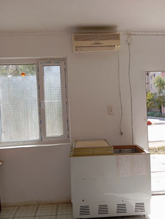 Продам квартиру+магазин