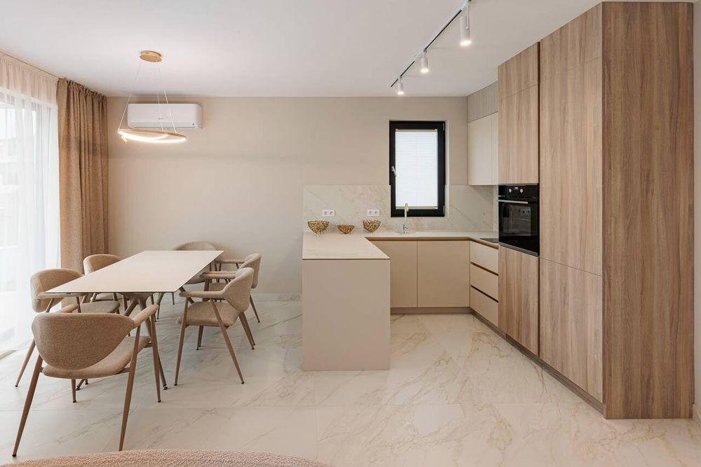 Дава се под наем Къща в Бургас, Сарафово - 140 кв.м за 1836 € - Снимка #2