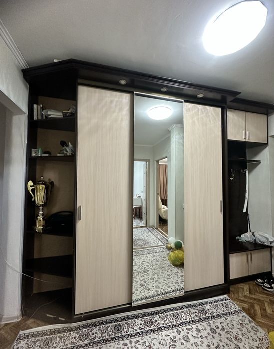 Продам шкаф купе в идеальном состоянии