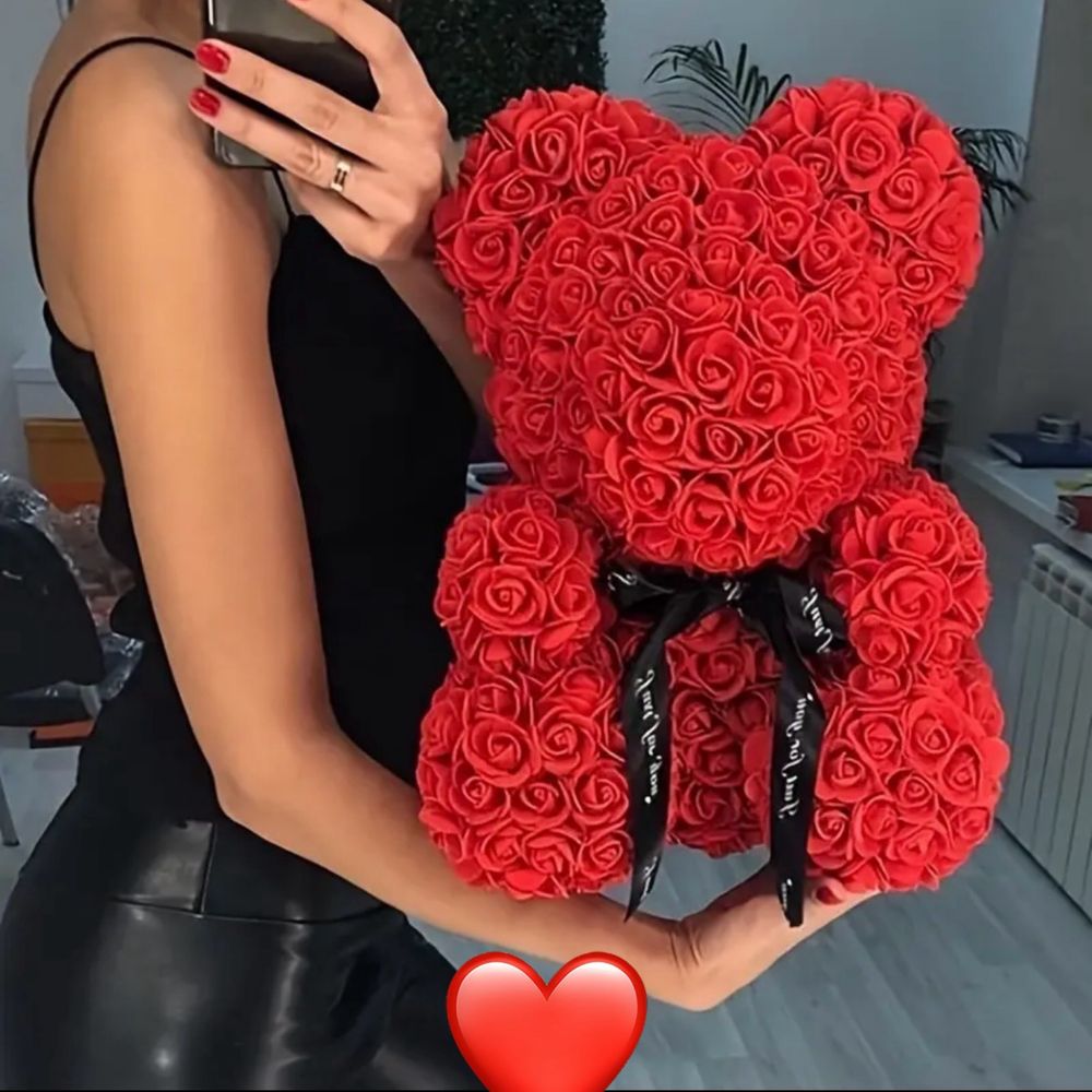 Мече от рози с пандела 25 см.
