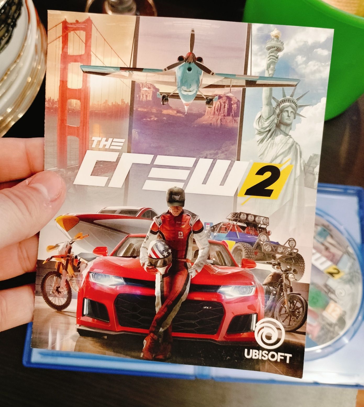 Vând joc pentru PlayStation 4 ! The Crew 2