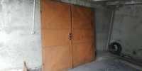 Метална врата за гараж (съставена от три крила)
