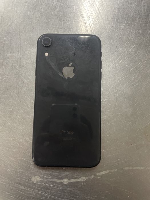 Продам айфон XR на 128гб