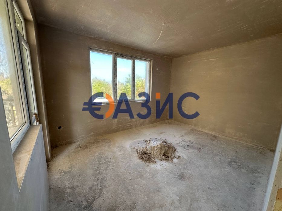 Продава се Двустаен апартамент в Поморие - 53 кв.м за 1359 €/кв.м - Снимка #4