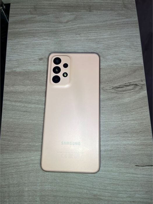 Смартфон SAMSUNG  А 33 5G 128 гб 6 гб оперативной памяти 
смартфон Sa