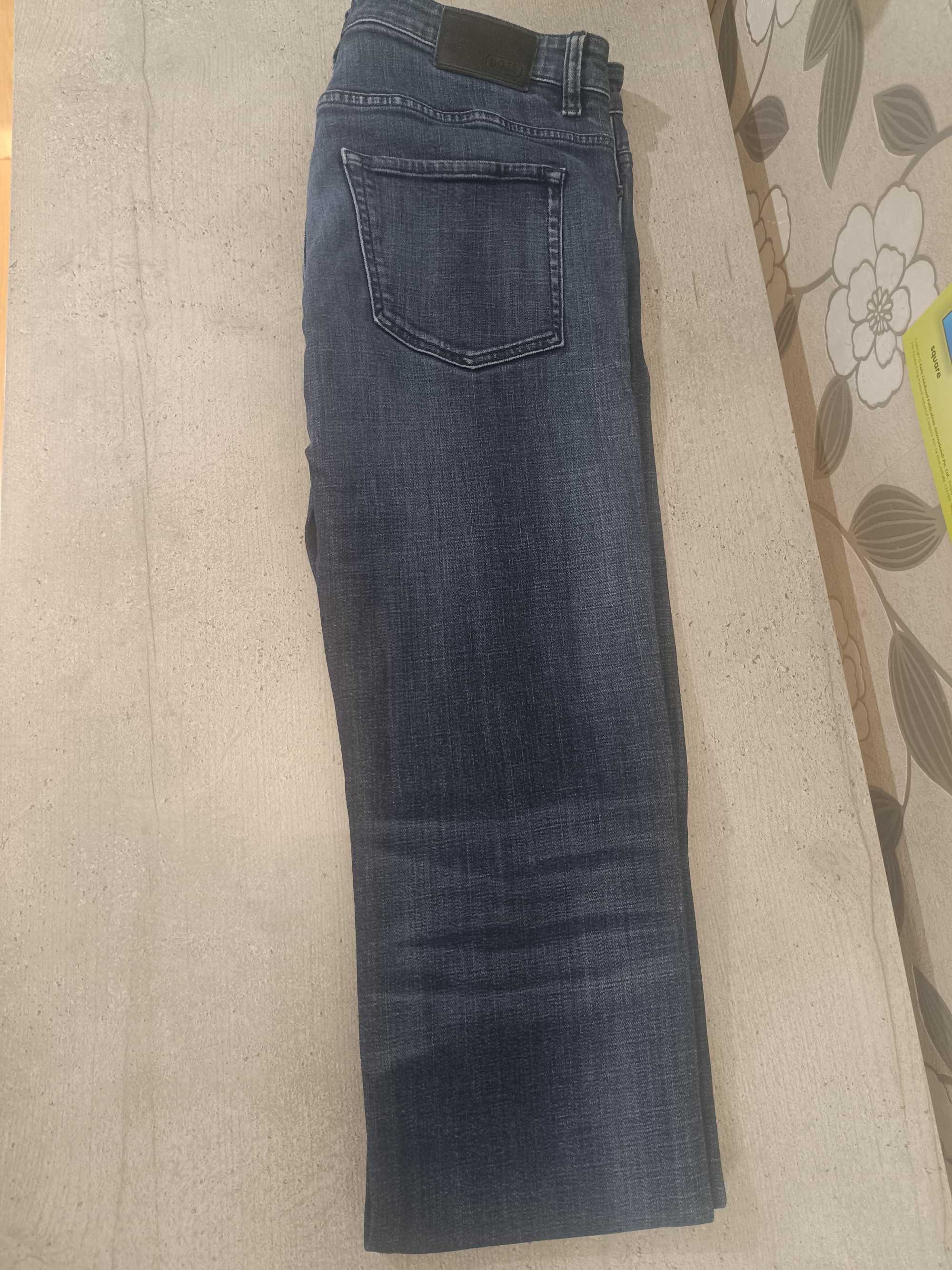 Мъжки дънки Hugo Boss