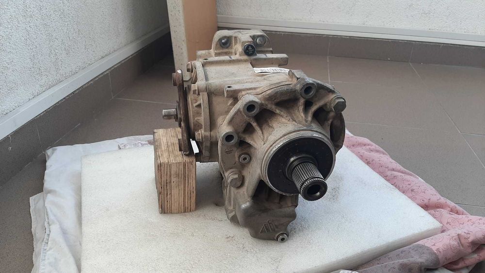 Grup Diferential -FATA-VW TIGUAN 2013  CFFB + 1 L Ulei OE(184.000km)