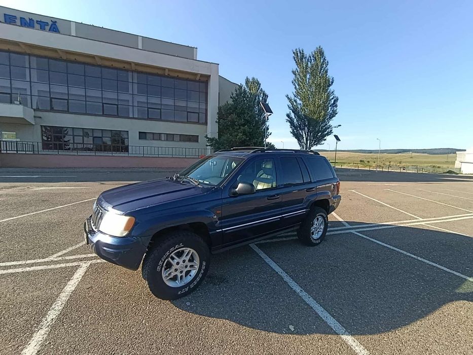 Jeep grand cherokee 2.7 AUTOUTILITAR 5  Vand sau schimb cu duster 4x4