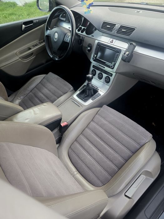 Volkswagen Passat HIGHLINE.   2.0TDI  Cp 140 an 2009 Pret 4299€uro