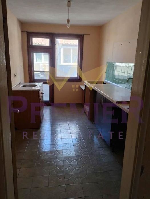 3-стаен в Бургас-Възраждане площ 70 цена 135000