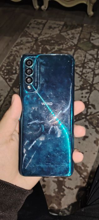 Wiko T50 хороший