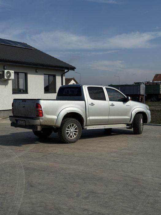 Toyota Hilux 2014