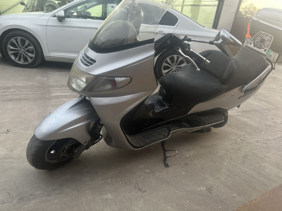 suzuki burgman 400