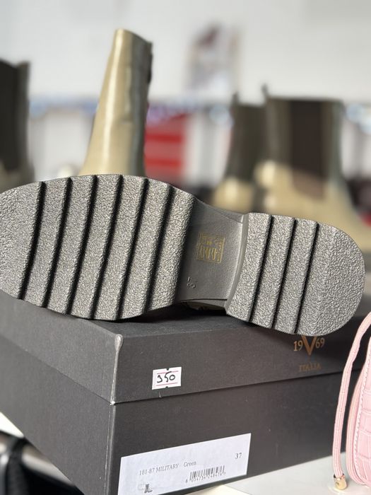 Ghedama italy by versace nr 37 si 38