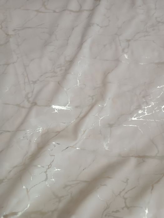 Продам шторы 4 м высота 2.50 в отличном состоянии цена 15000