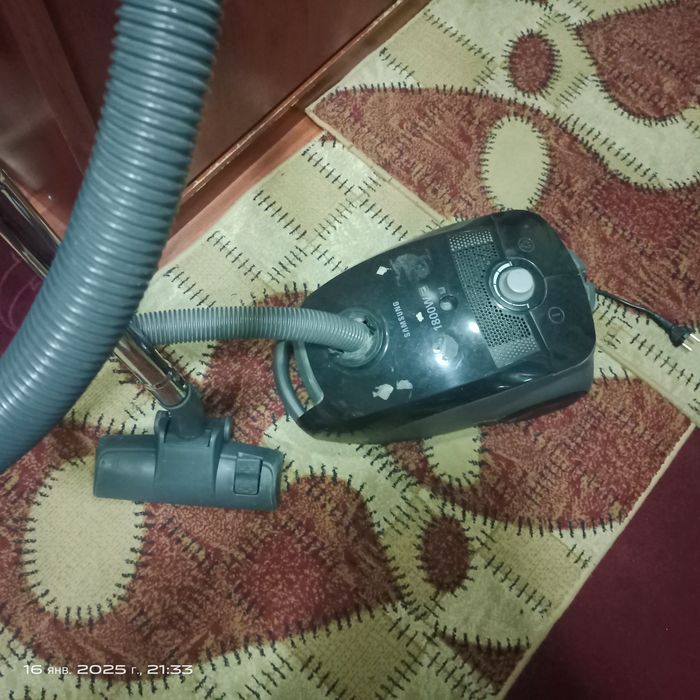 Пылесос очень хороший состояние
