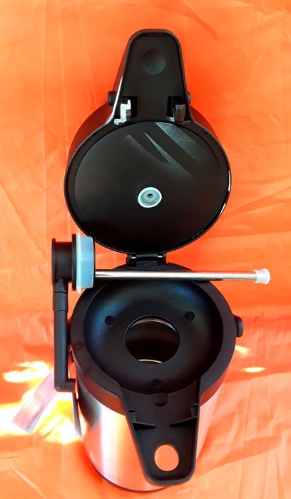 Termos INOX 2,1 L cu pompa - NOU - 90 Lei