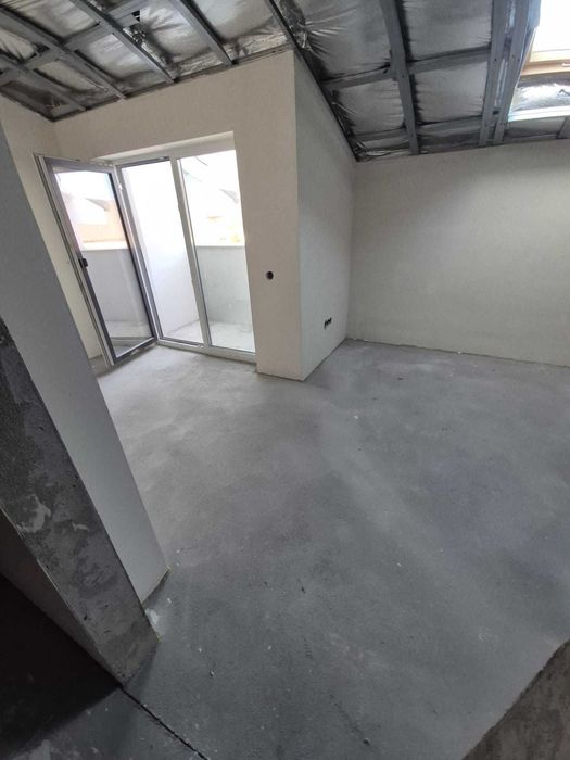 Dezvoltator Vand apartament 100mp, zona IRA