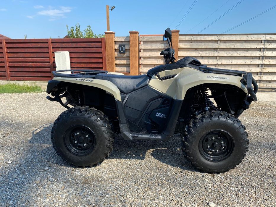 Can Am Outlander HD5// 650CM//2024// VARIANTE Atv