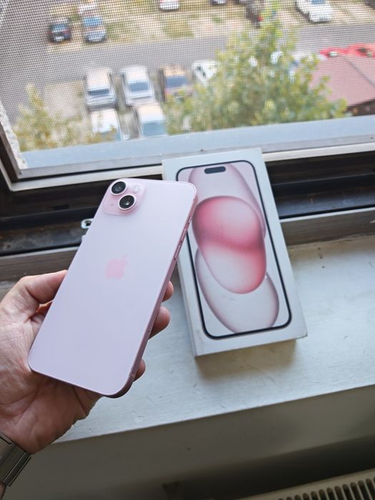 iPhone 15 Plus Rose 128GB Stare foarte buna totul original liber retea