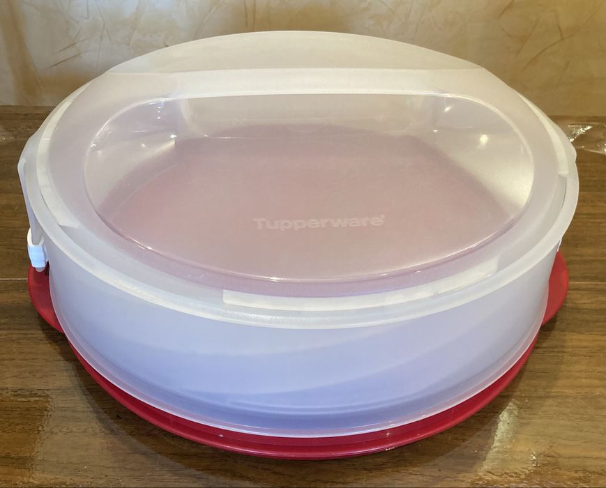 Тортовница Tupperware