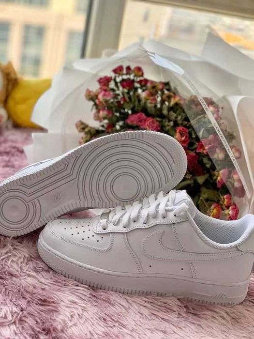 Nike Air Force 1 Low '07 Alb Mărimea 37