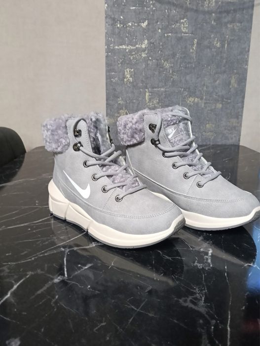 Vanzare patofi nou cauza de marime