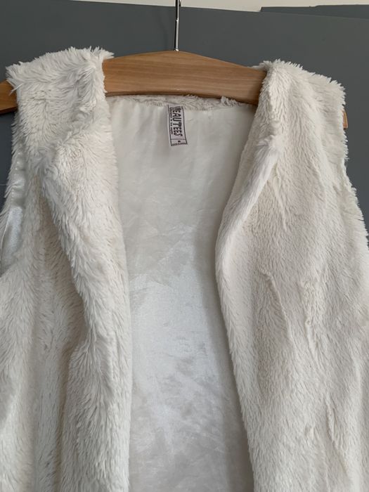 Зимен пухен елек за момиченце 9-10 години