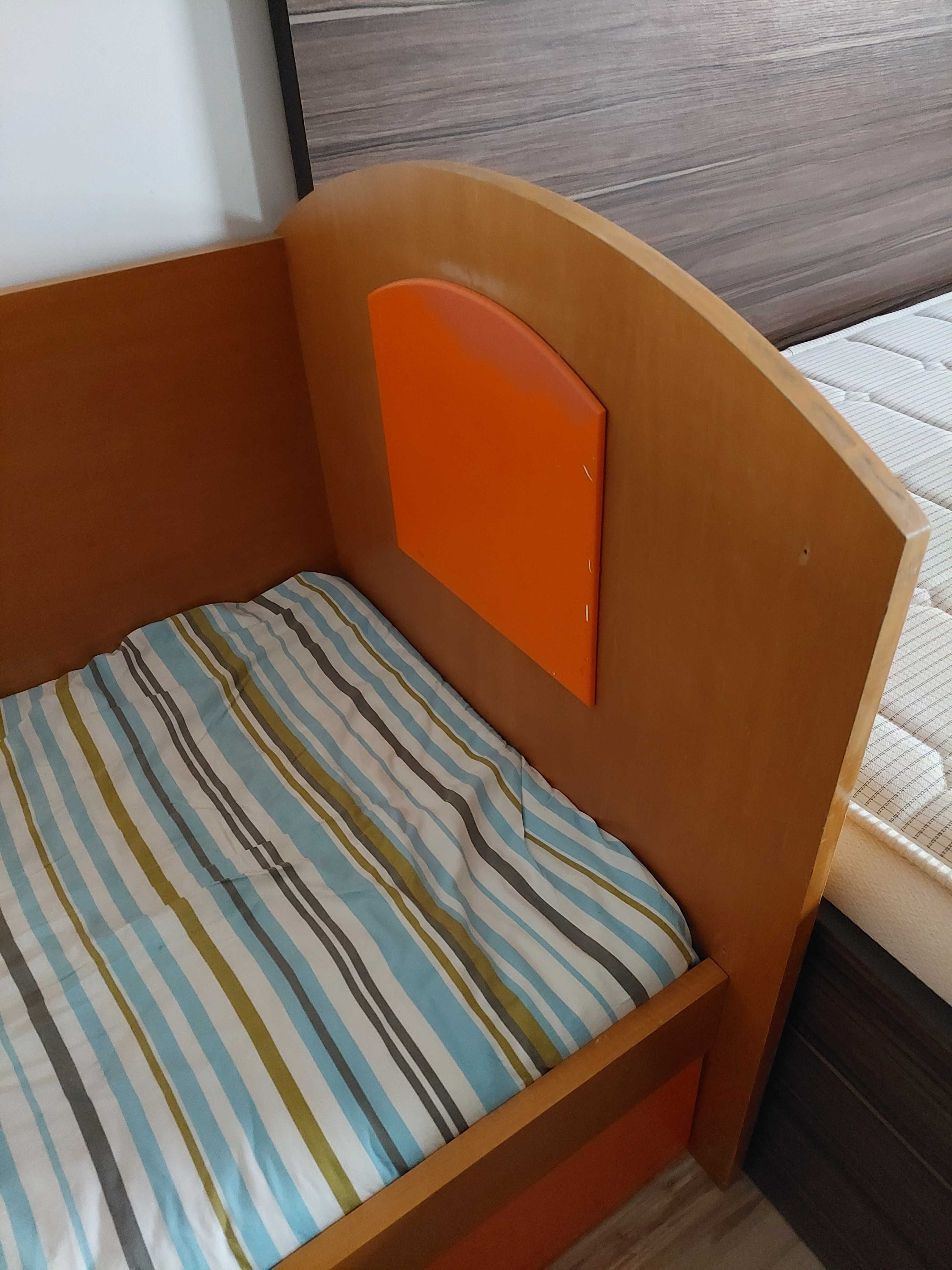 Детско легло с чекмеджета