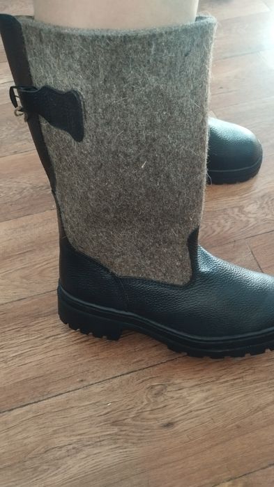Продам новые ботинки и сапоги спецодежда